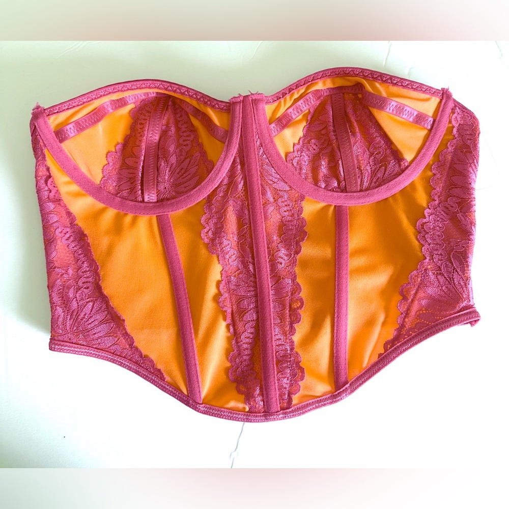SHEIN Vibrant Pink/ Orange Lace- Trimmed Bustier With Supportive Design Sz M - Picture 3 of 7